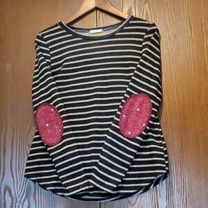 Long sleeve top with elbow detail